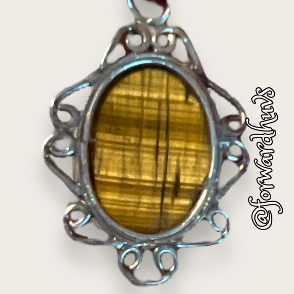 Tiger’s Eye Pendant in 925 Sterling Silver - Picture 4 of 9